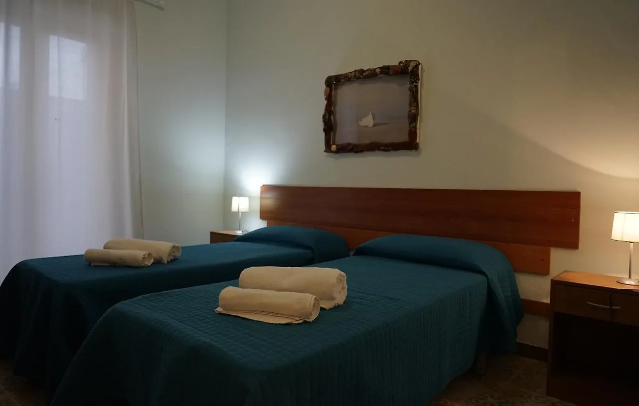 Ampio Appartamento Via De Giorgio 8 Alghero